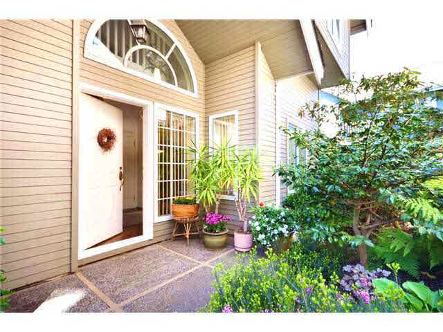 Rarely found, duplex style Townhome